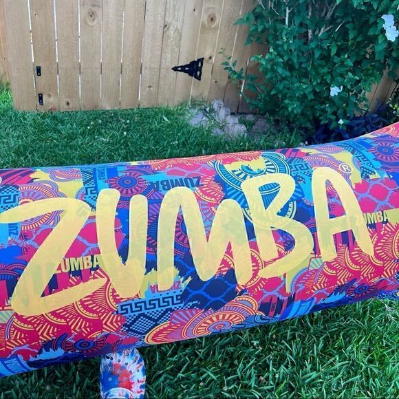 ZUMBA inflatable lounger with carry on tote. Super cute. *Make an offer! - Picture 7 of 17